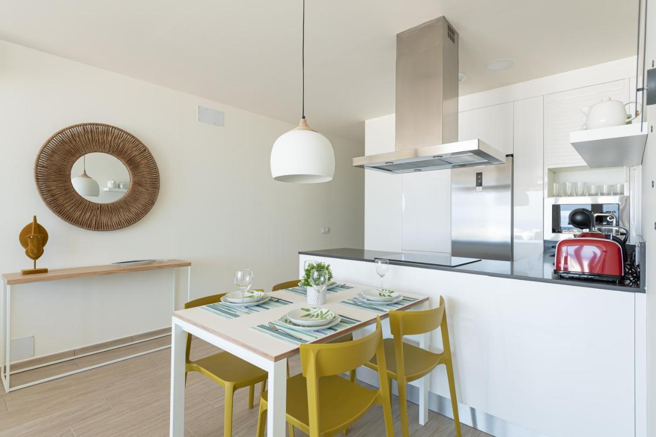 Elegant Living With Great Views Of Las Canteras Beach Las Palmas de Gran Canaria Exterior foto